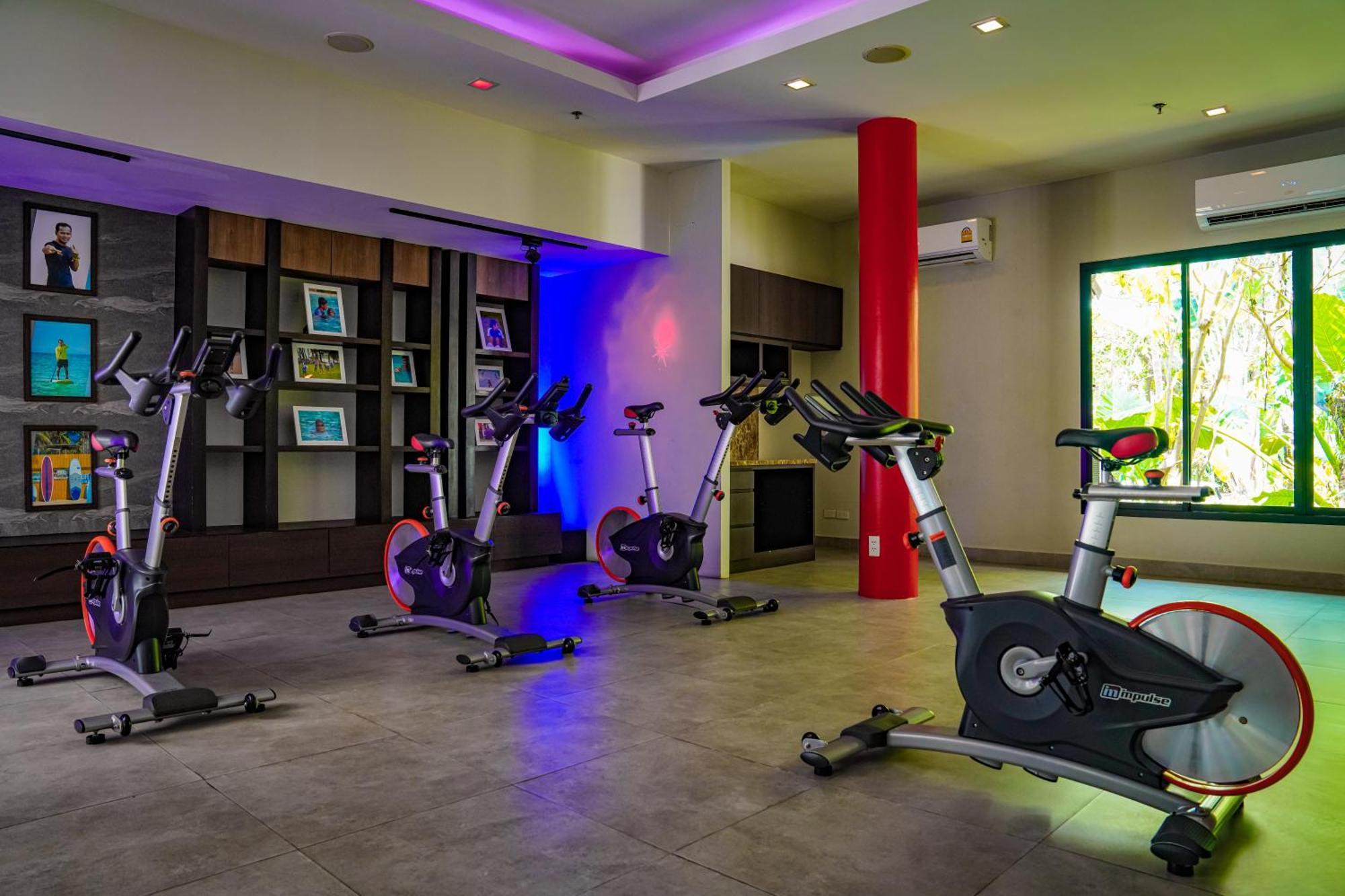 Dusit Thani Krabi Beach Resort - Sha Extra Plus كلونغ موانغ بيتش المظهر الخارجي الصورة The gym at the hotel